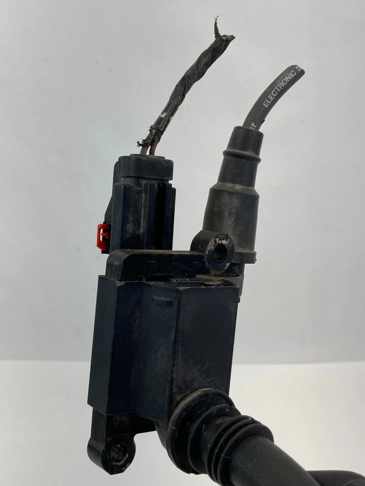 2003 2004 2005 DODGE RAM 1500 2500 3500 5.7L ENGINE IGNITION COIL ASSY