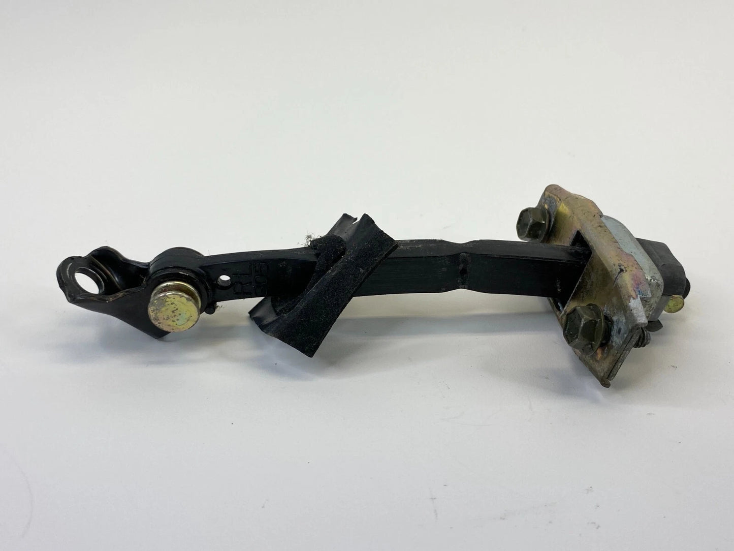 2002 2003 LEXUS ES300 REAR RIGHT SIDE DOOR CHECK STOP STOPPER DETENT ASSY OEM