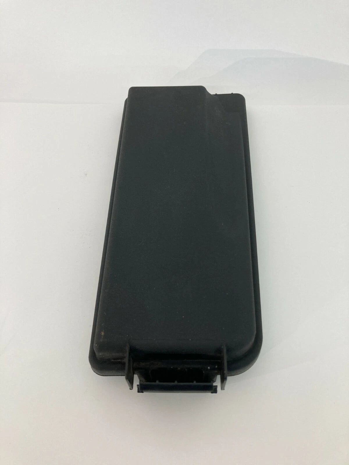 2003-2011 SAAB 9-3 SEDAN RELAY FUSE BOX LID TOP COVER TRIM ASSEMBLY 24438039 OEM