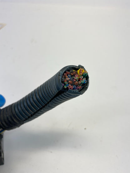 2005 Nissan Armada 5.6L AT 4WD ABS Anti Lock Brake Pump Connector Plug Relay OEM