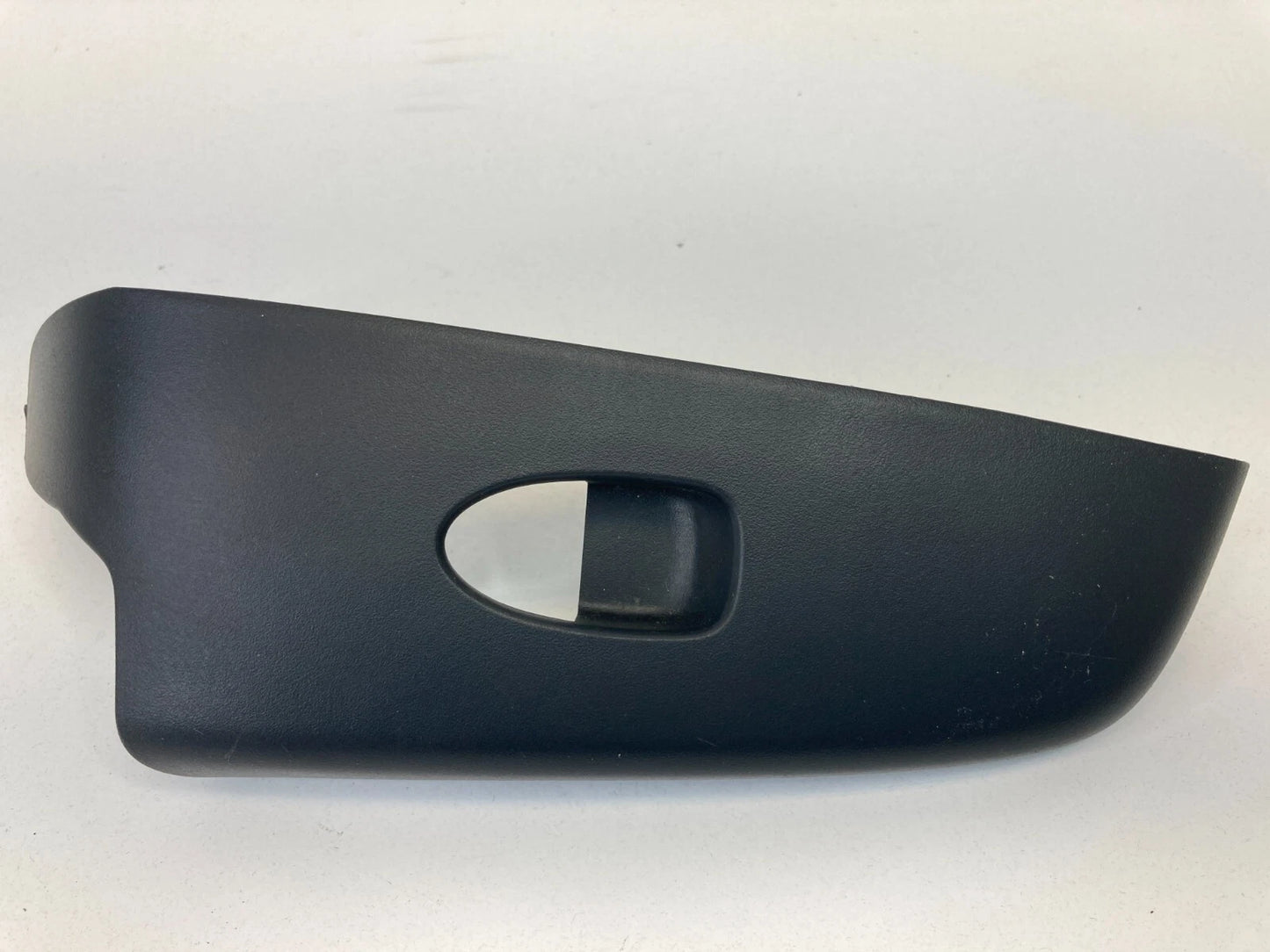 2006-2011 HONDA CIVIC REAR LEFT BACK SIDE WINDOW SWITCH BEZEL 83791SNAA01 OEM