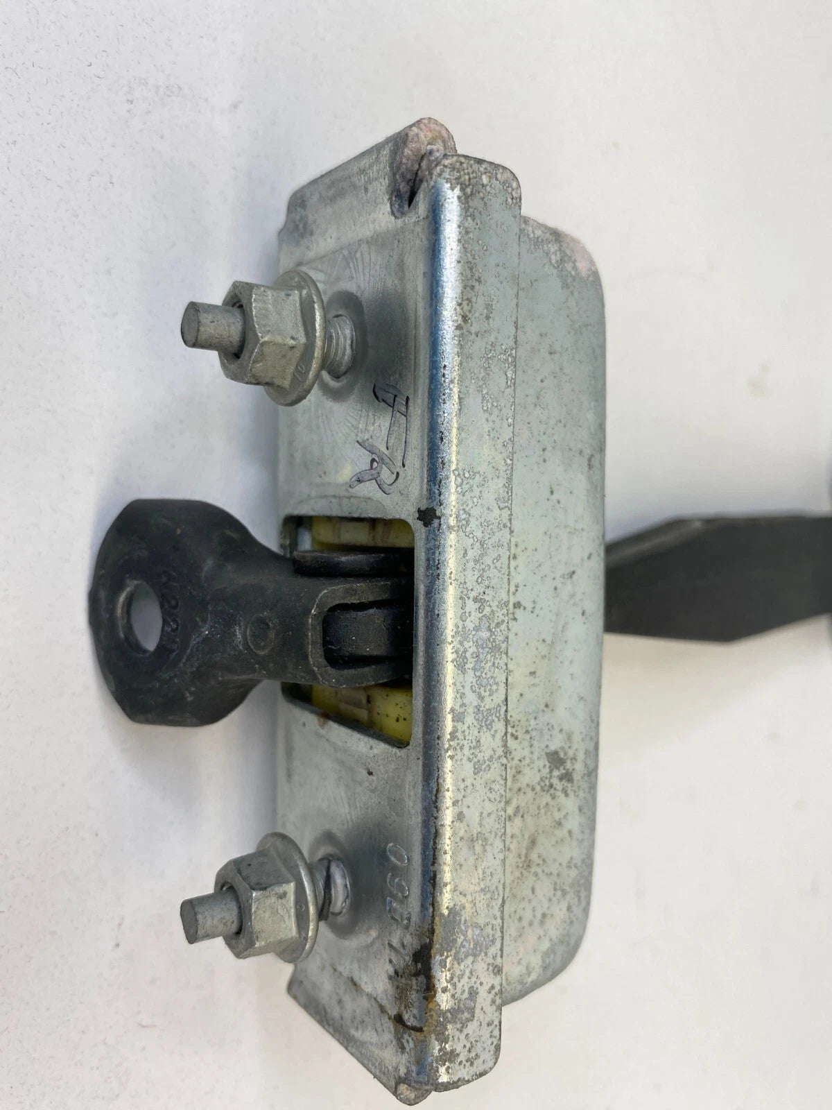 2007-2015 LINCOLN MKX FRONT RIGHT PASSENGER DOOR CHECK STOP STOPPER STRAP ARM