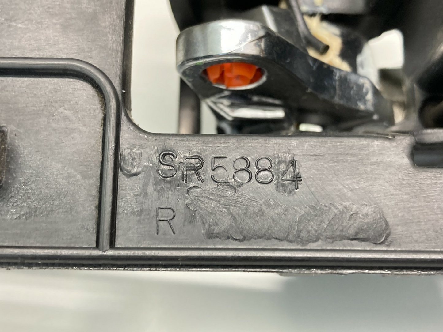 2003-2007 Cadillac CTS Front Right Passenger Side Inner Door Handle 257078893