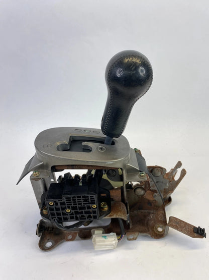 2000-2005 MITSUBISHI ECLIPSE 2.4L L4 A/T FLOOR GEAR SHIFTER LEVER W / KNOB OEM
