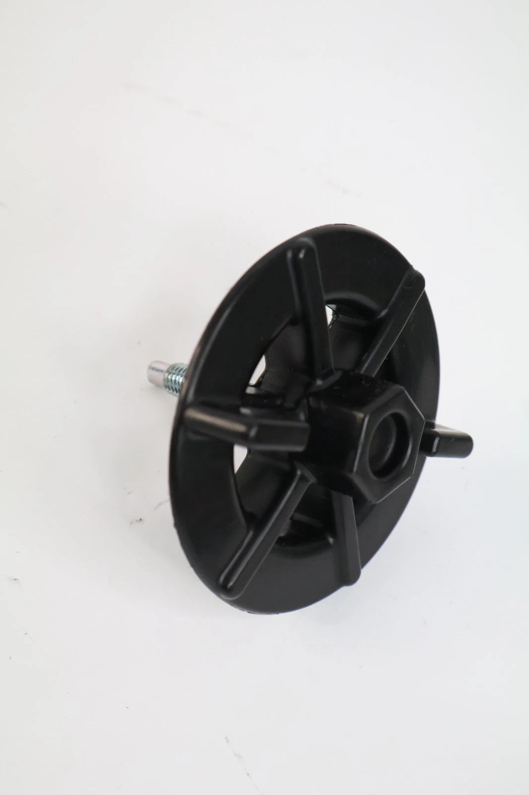 2010-2019 KIA SOUL 21-25 SELTOS SPARE TIRE WHEEL RETAINER NUT OEM 62850-2K000