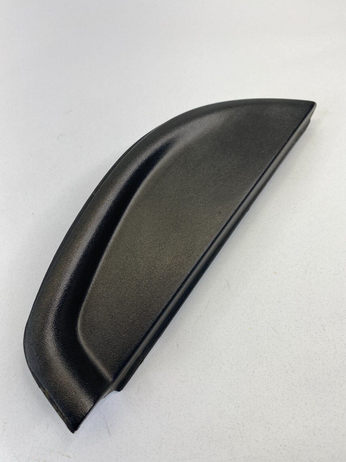 2000-2005 Dodge Neon Rear Right Side Door Exterior Corner Cover Trim 04888606