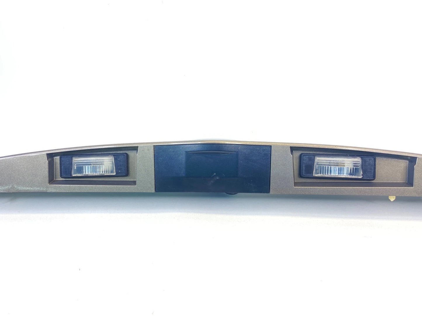 2012-2019 NISSAN VERSA SEDAN TRUNK LID LICENSE GARNISH MOLDING TRIM 24055-3AN0A