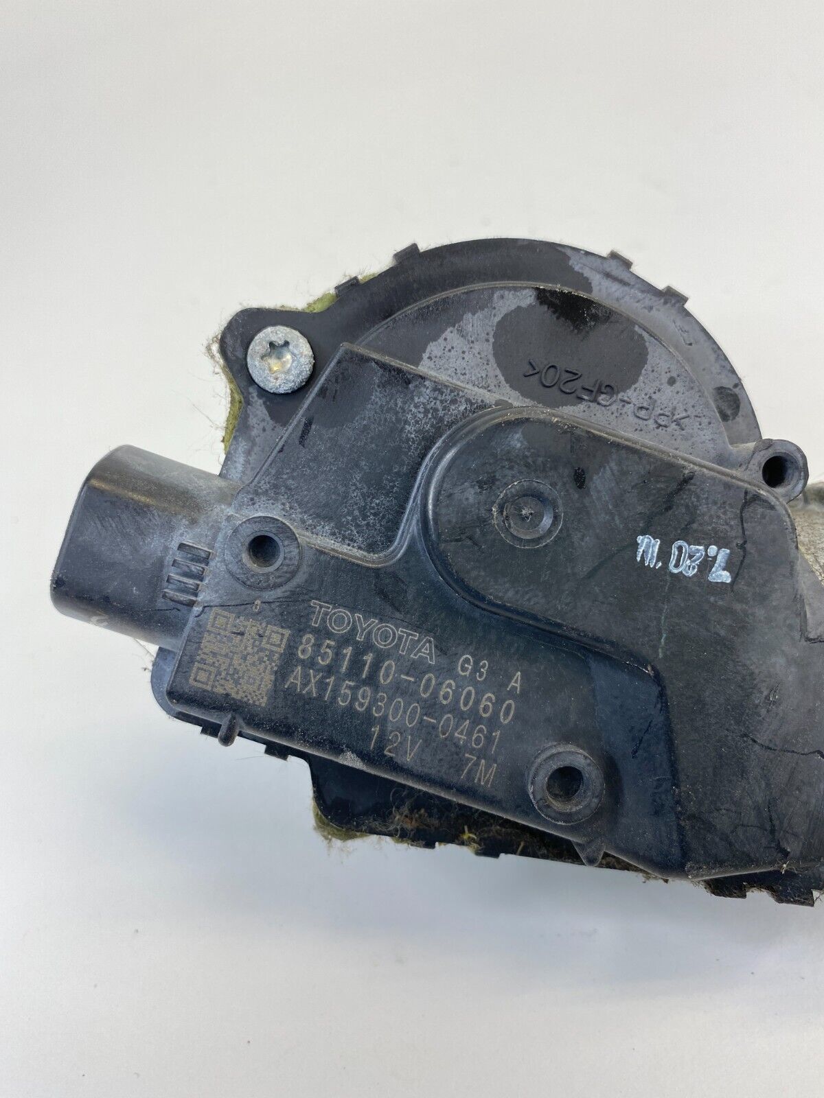 07-11 Toyota Camry Sedan Front Windshield Wiper Motor Assembly 85110-06060 OEM