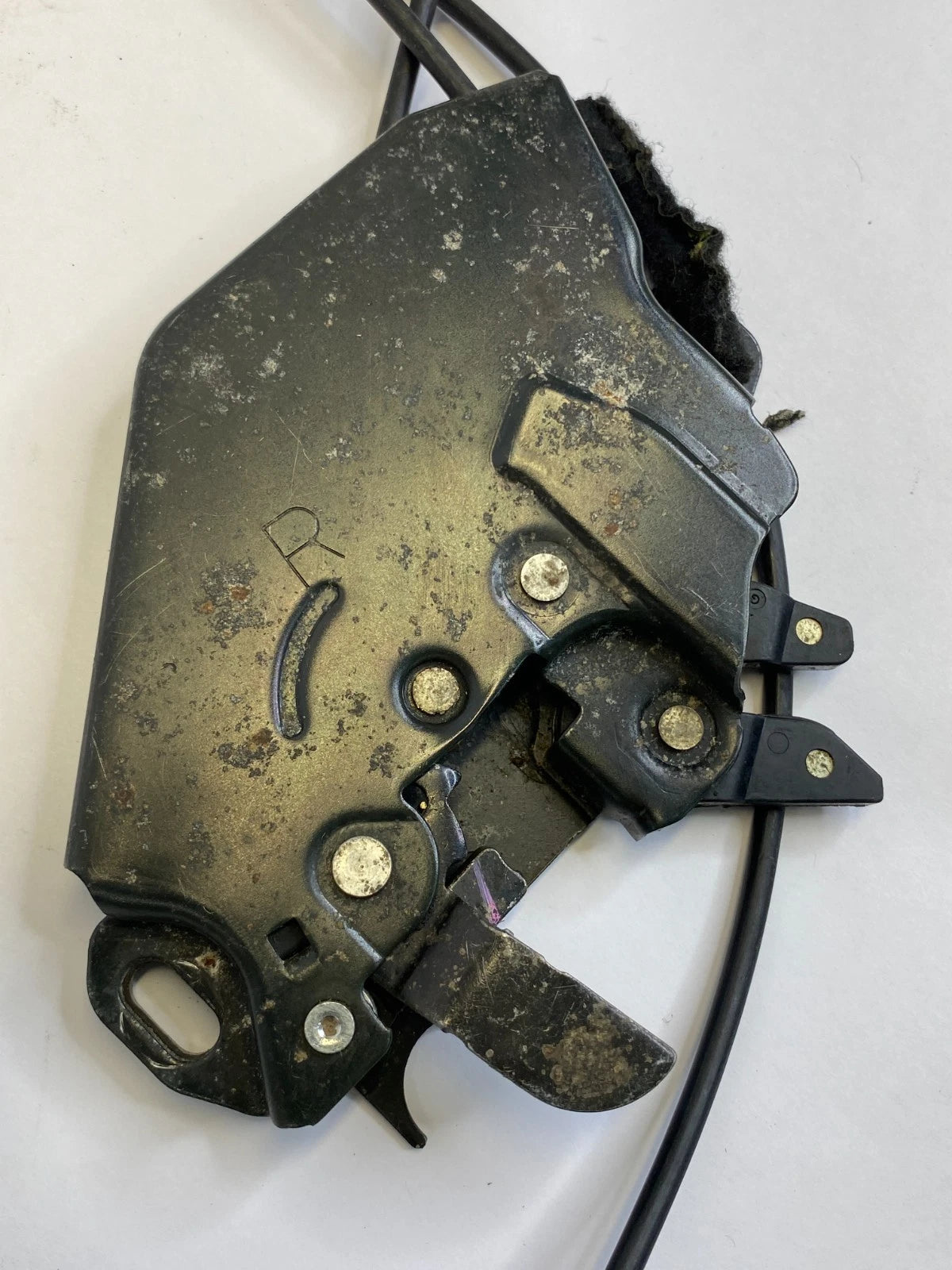 2004-2010 TOYOTA SIENNA REAR LEFT SLIDING DOOR LOCK MECHANISM ASSEMBLY OEM