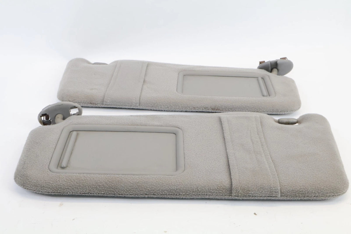 2007-2011 TOYOTA CAMRY SUN VISORS PAIR FRONT LEFT RIGHT WITH VANITY MIRROR FLAPS