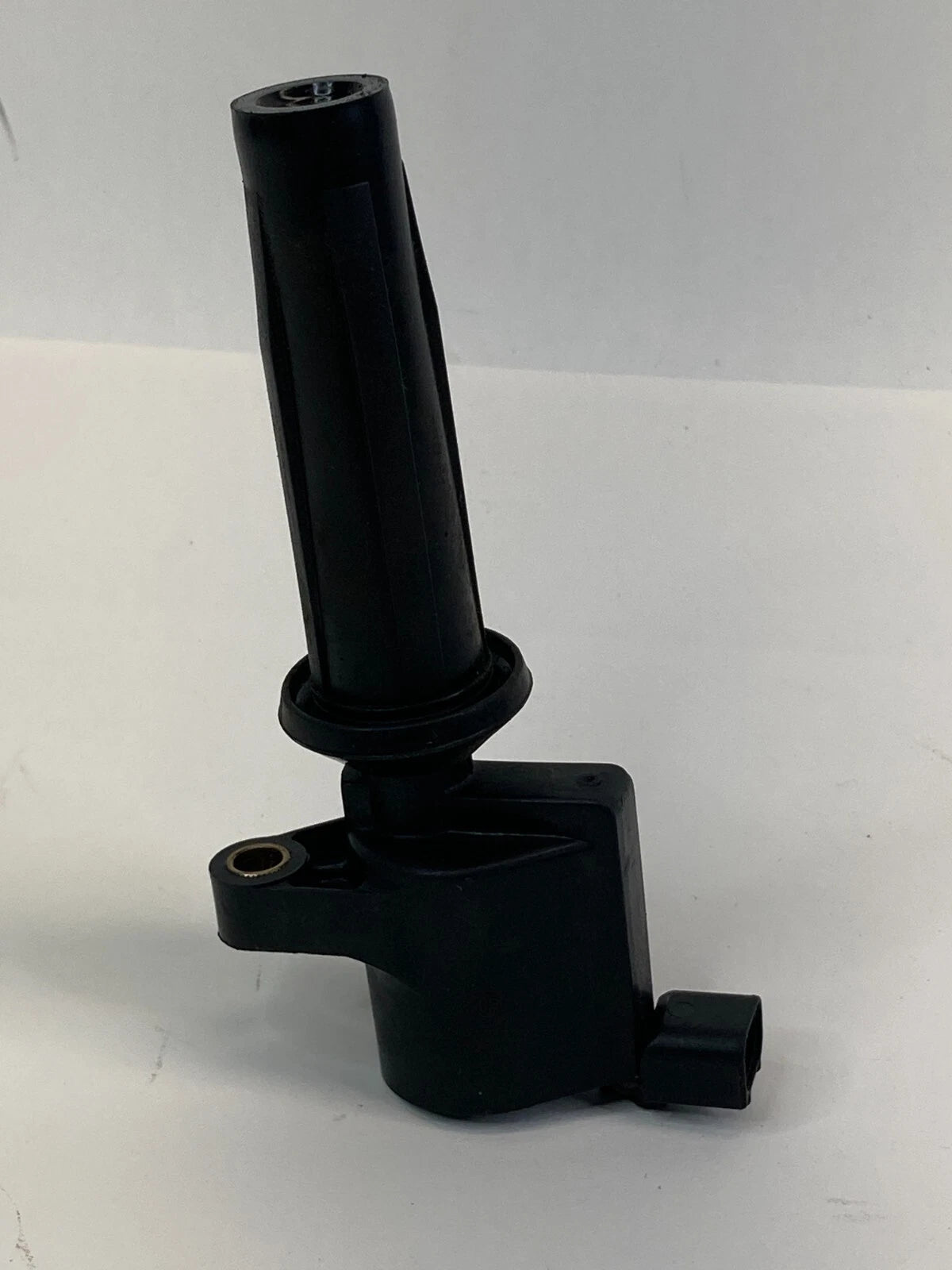 03 04 05 06 07 08 09 10 11 FORD FOCUS 2.0L L4 A/T IGNITION COIL IGNITER OEM