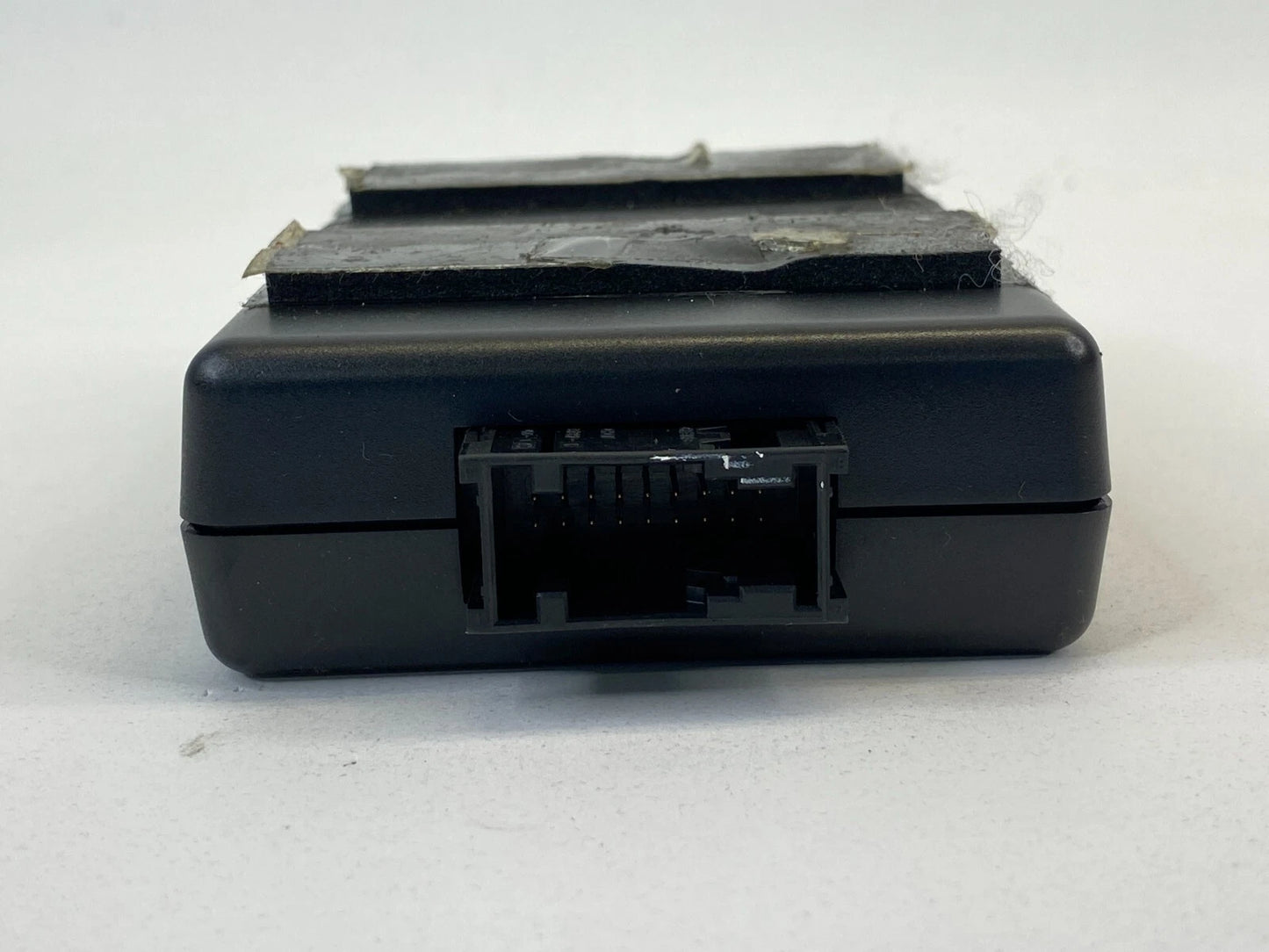 2006-2009 MERCEDES-BENZ R350 IPOD INTERFACE CONTROL MODULE UNIT B67824252 OEM