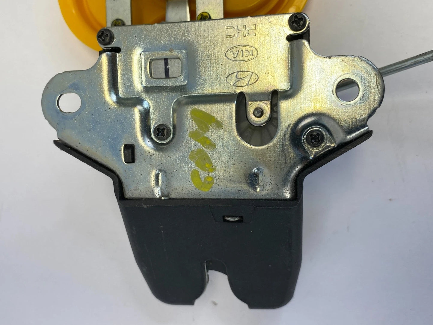 2006-2010 HYUNDAI ELANTRA SEDAN REAR TRUNK LID LOCK LATCH ACTUATOR ASSY OEM