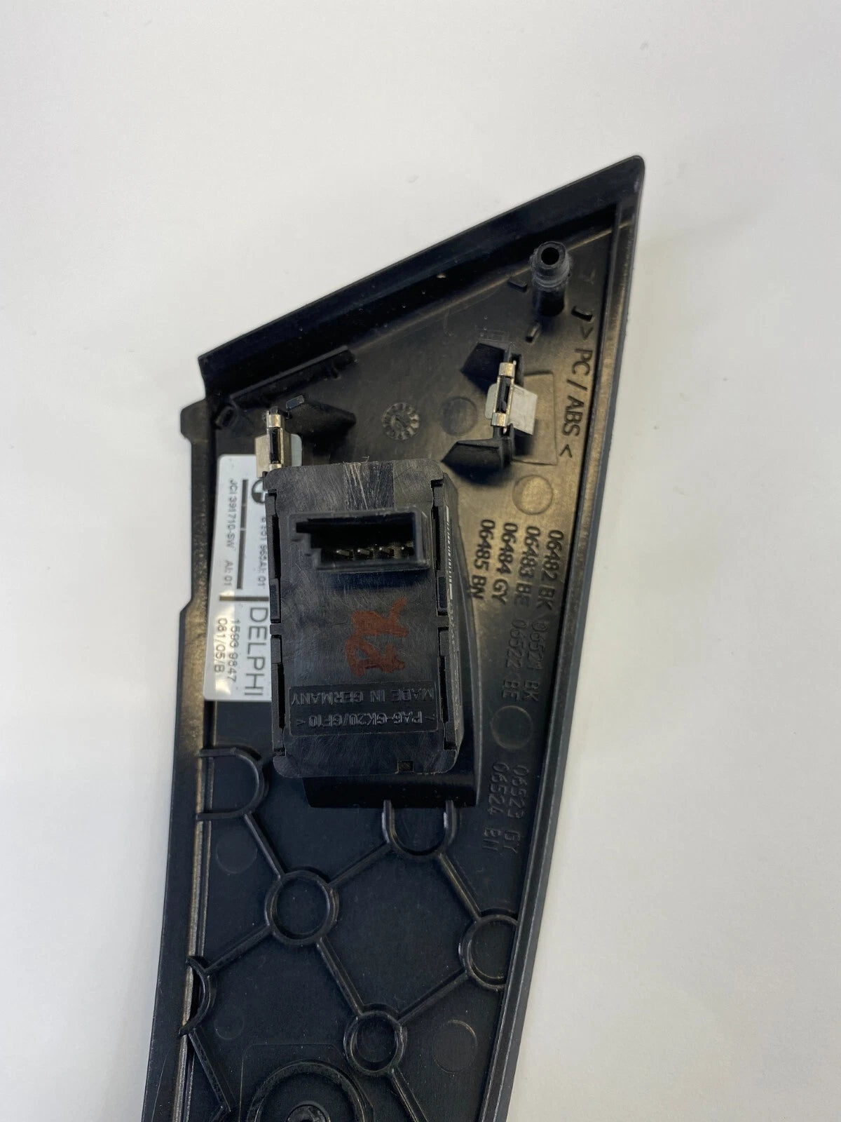 2004-2007 BMW 530I 525I REAR RIGHT DOOR POWER WINDOW CONTROL SWITCH 6951965 OEM