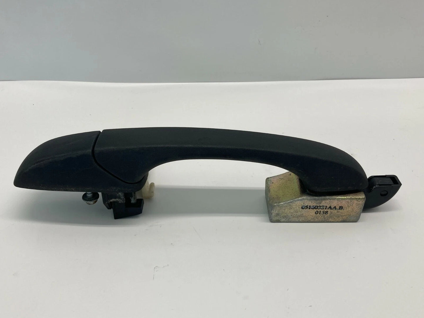 2007-2012 DODGE CALIBER REAR RIGHT SIDE EXTERIOR DOOR HANDLE 05160321AB OEM