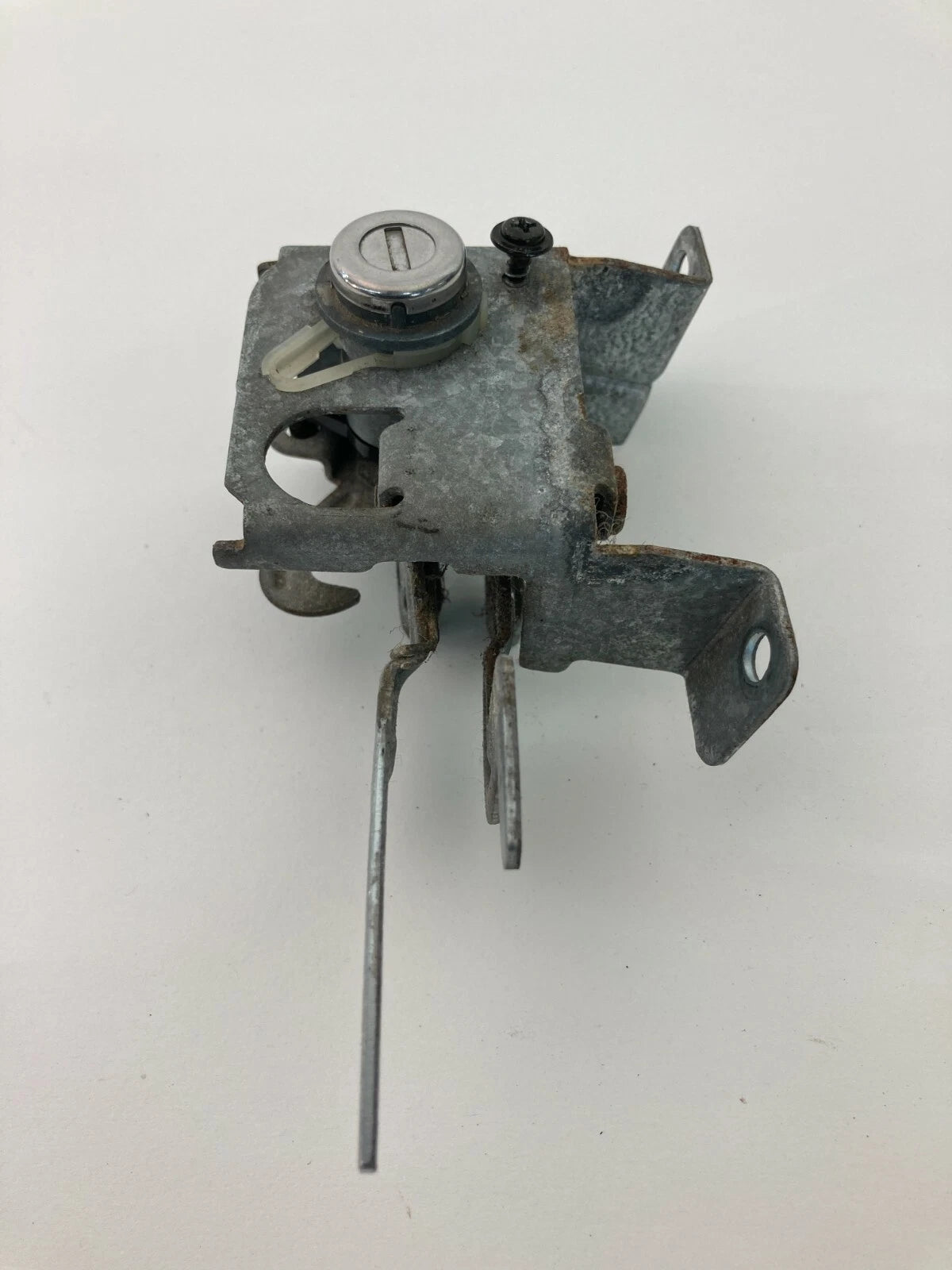 1989 HONDA ACCORD REAR TRUNK LOCK CYLINDER ACTUATOR 9C293024 OEM