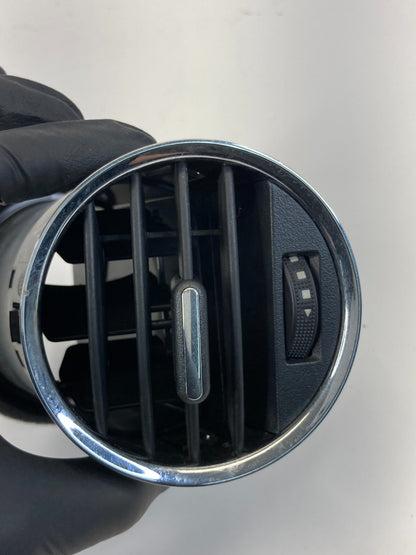2013-2016 Chevrolet Cruze Dash Right Side Outer Air Vent A/C Grille Outlet Duct