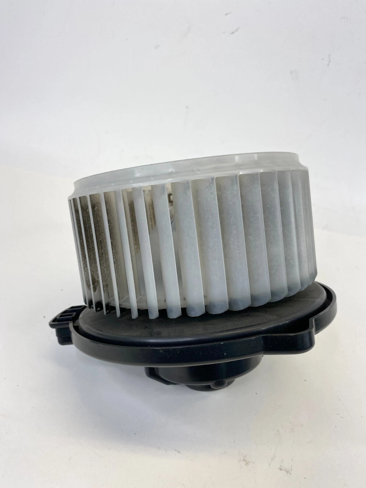 2001 2002 2003 2004 TOYOTA RAV4 HVAC A/C AC BLOWER MOTOR FAN 194000-145012D OEM