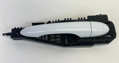 14-23 Cherokee/13-16 Dart Front Right Side Exterior Door Handle 68084836AA OEM