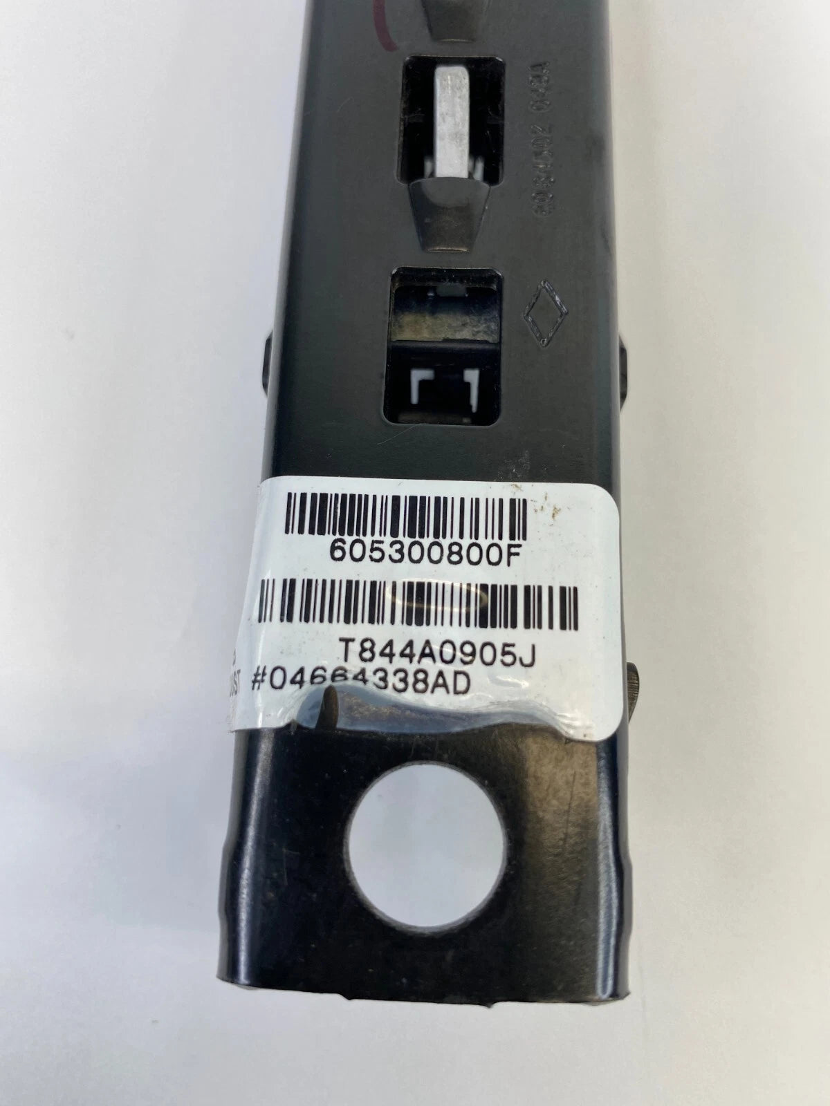 2009-2020 DODGE JOURNEY FRONT LEFT SIDE SEAT BELT HEIGHT ADJUSTER 605300800F OEM