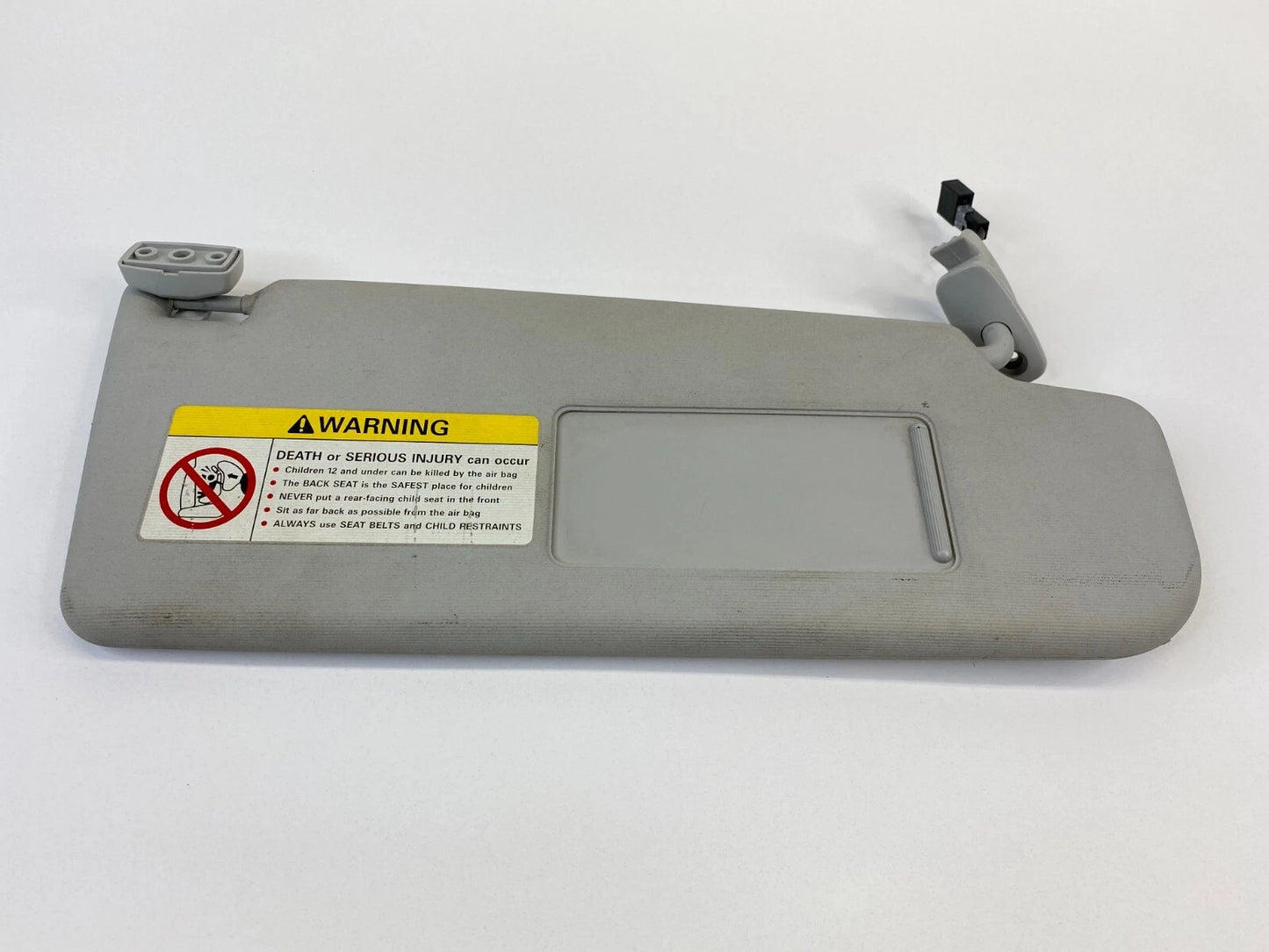 99-00 VOLKSWAGEN NEW BEETLE RIGHT PASSENGER SIDE SUNVISOR SUN VISOR SHADE OEM