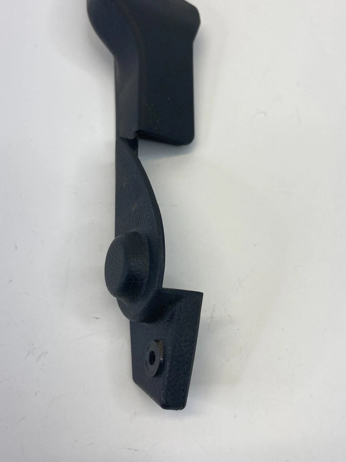 11-16 HYUNDAI ELANTRA LEFT DRIVER SEAT TRACK RAIL FINISH COVER TRIM 88195-MD520