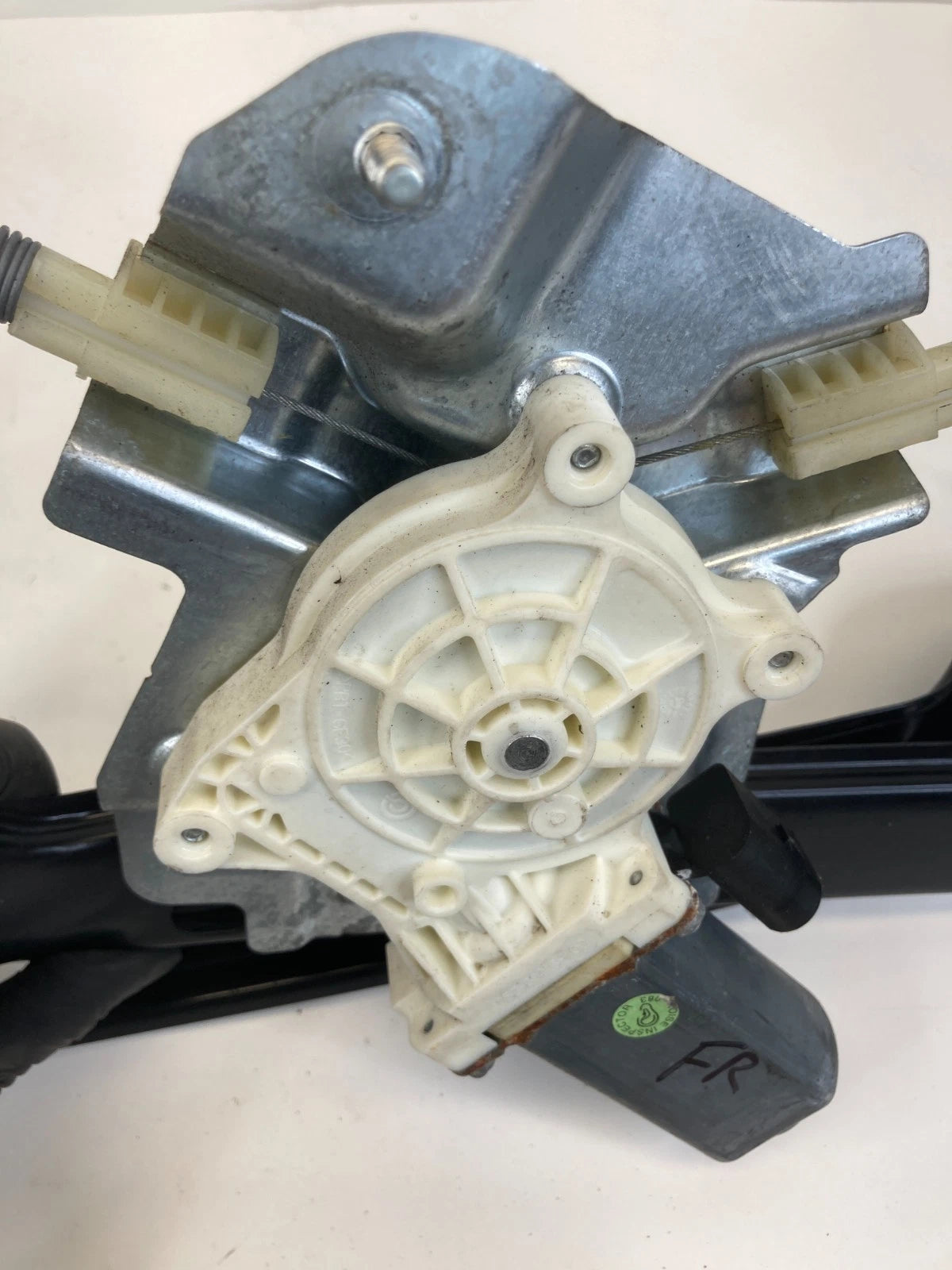 09-19 FORD FLEX FRONT RIGHT PASSENGER SIDE DOOR WINDOW REGULATOR WITH MOTOR OEM