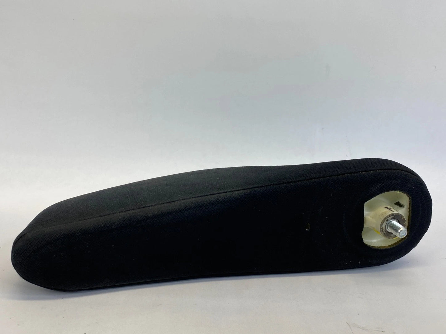 2007-2011 HONDA CR-V CLOTH ARMREST PAIR LEFT AND RIGHT DRIVER PASSENGER OEM