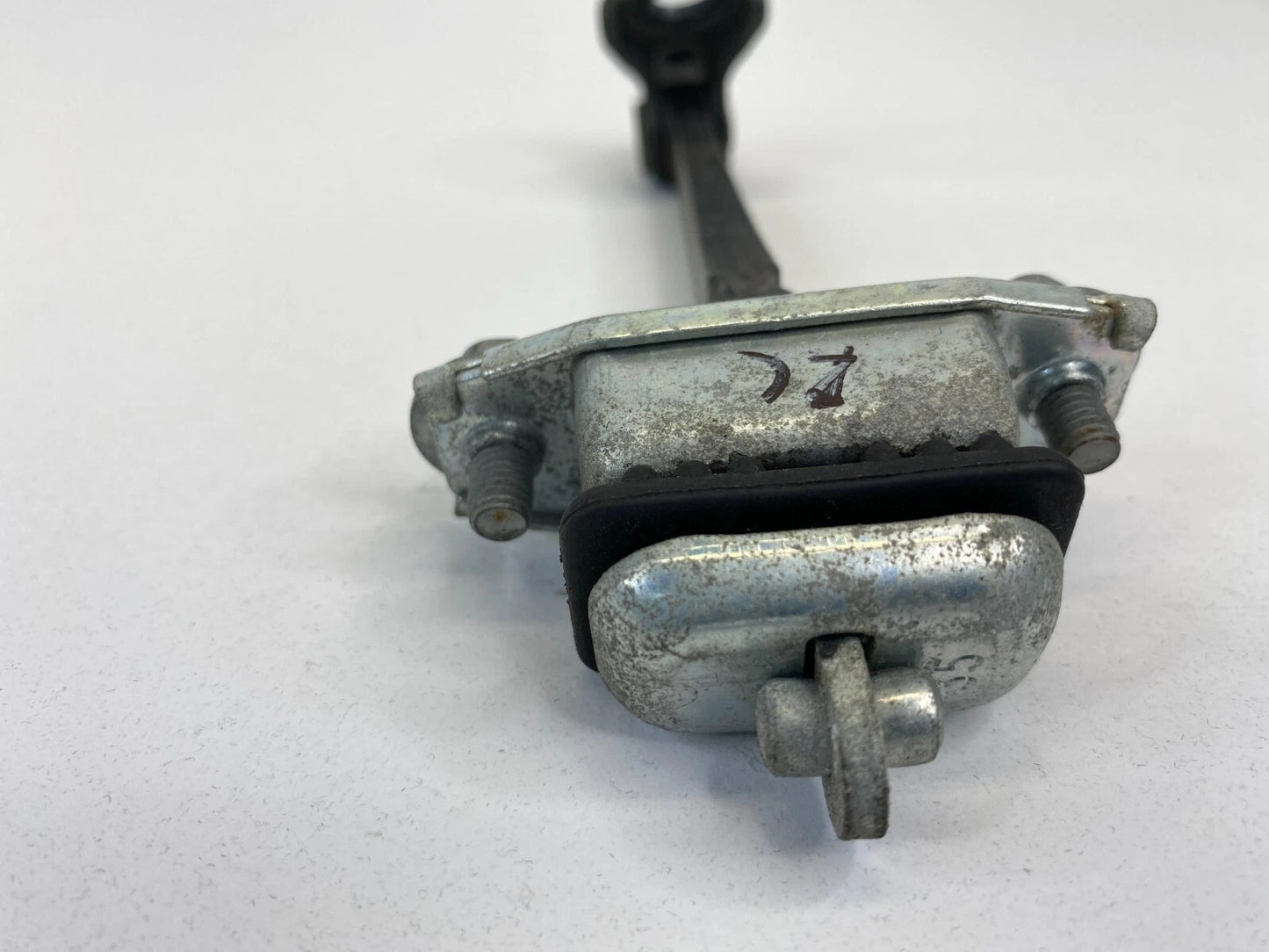 2006-2011 HONDA CIVIC SEDAN REAR LEFT SIDE DOOR CHECK STOP STOPPER CHECKER OEM
