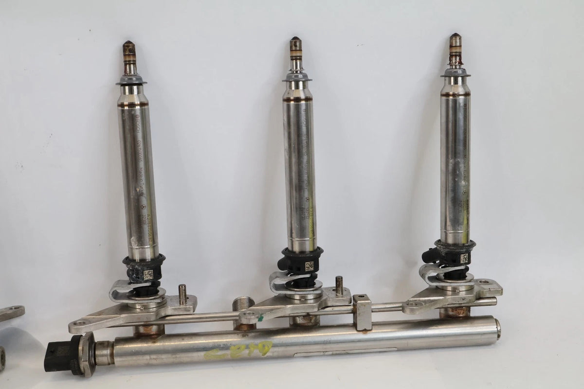 12-16 MERCEDES E350 3.5L V6 LEFT & RIGHT FUEL INJECTOR RAIL SET OEM A2760703995