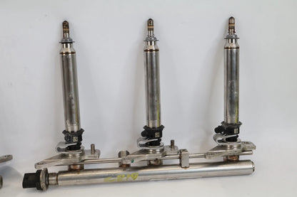 12-16 MERCEDES E350 3.5L V6 LEFT & RIGHT FUEL INJECTOR RAIL SET OEM A2760703995