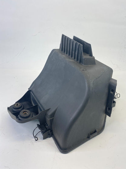 2004 2005 BMW X3 01-05 325i 2.5L Air Intake Cleaner Filter Lower Box Cover OEM