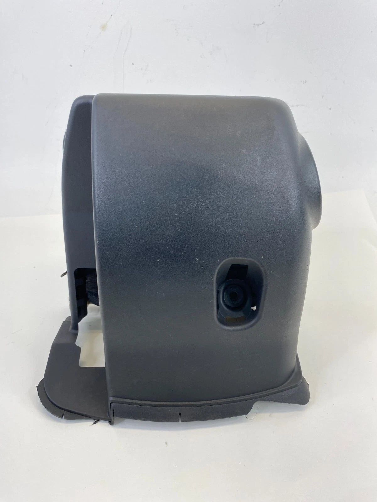 2013-2017 HYUNDAI ELANTRA GT STEERING COLUMN COVER TRIM SHROUD W/START BUTTON