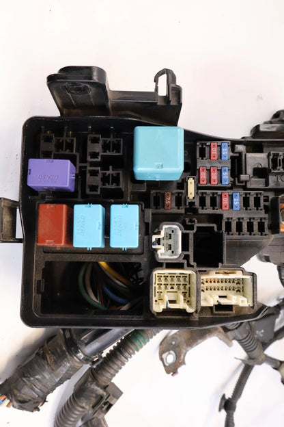 2007 2008 2009 2010 2011 TOYOTA CAMRY 2.4L UNDER HOOD ENGINE FUSE BOX ASSY OEM