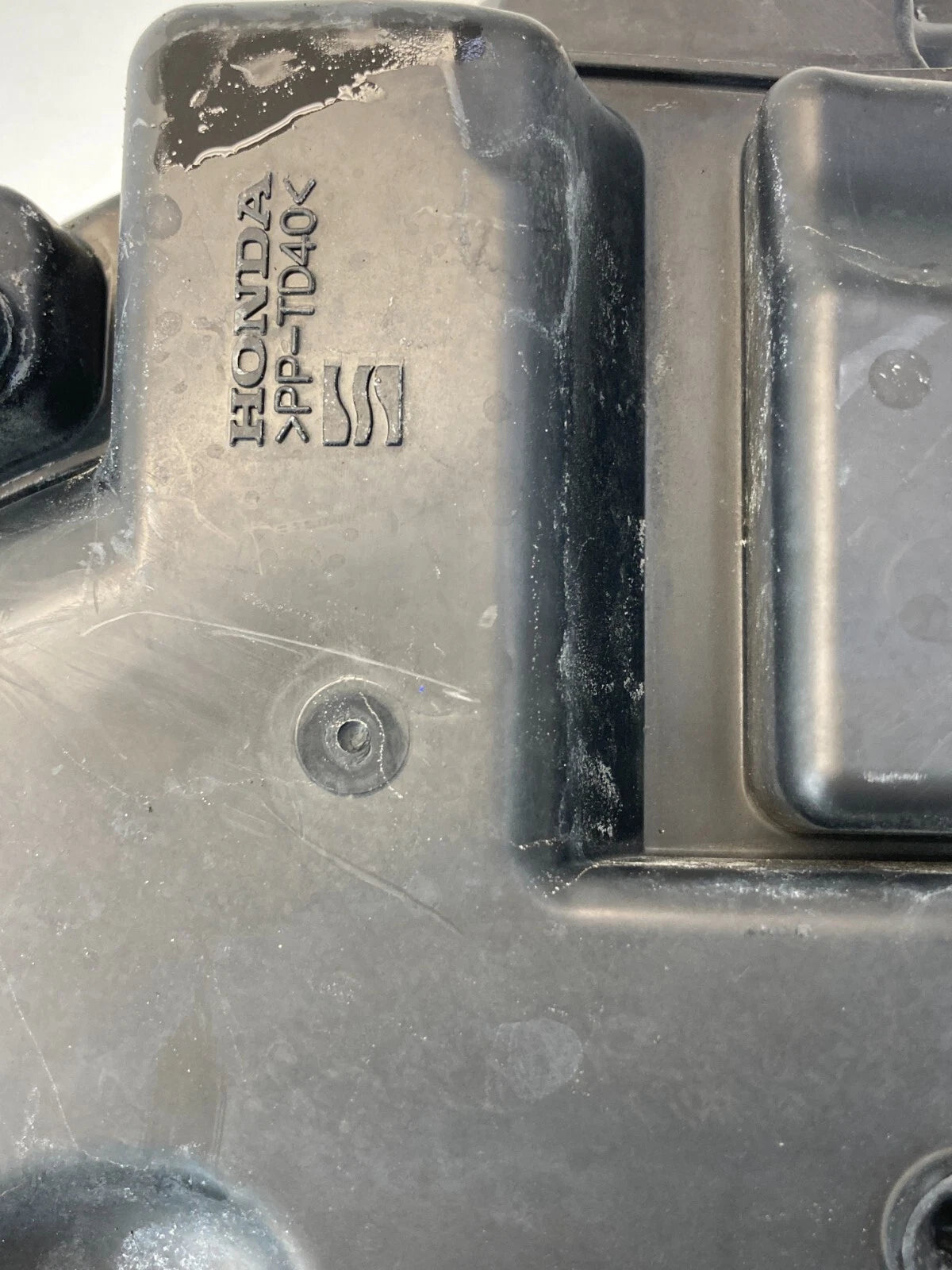 2009 2010 Honda Fit 1.5L Air Cleaner Intake Filter Box Body Housing Cover OEM