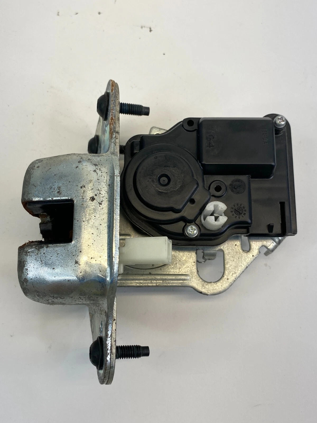 2007-2011 DODGE NITRO 08-12 LIBERTY REAR TRUNK LOCK LATCH ACTUATOR RELEASE OEM