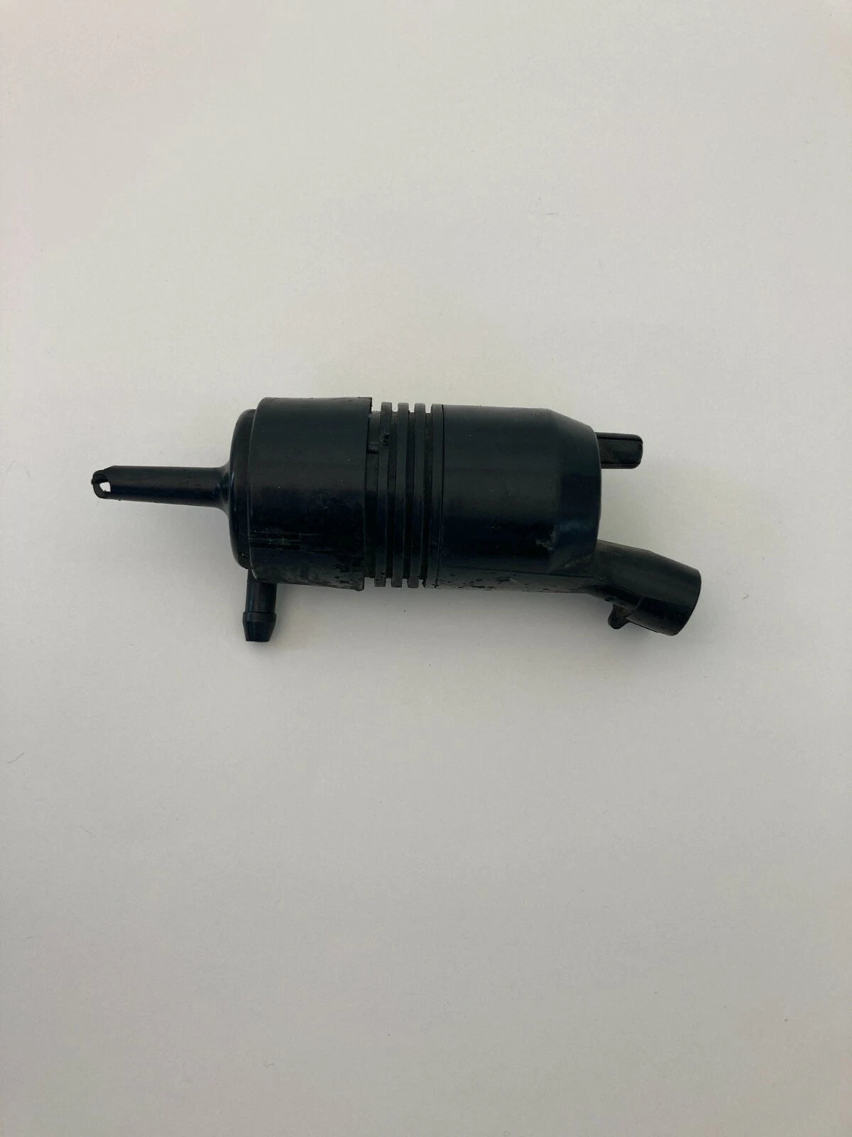 200-2007 BUICK RENDEZVOUS 3.5L WINDSHIELD WASHER WIPER FLUID PUMP ASSEMBLY OEM