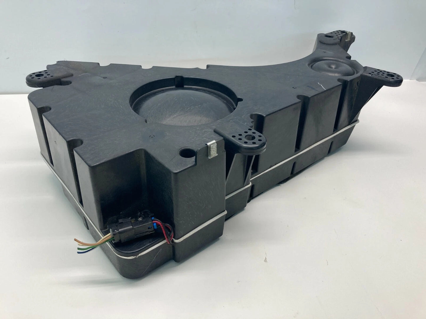 2001-2005 PONTIAC AZTEK REAR LEFT DRIVER SIDE SOUND SPEAKER SUBWOOFER ASSY OEM