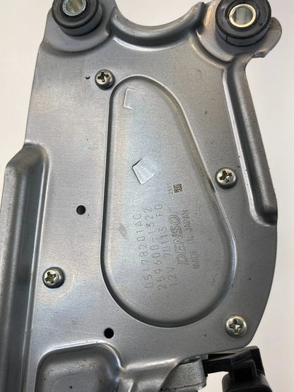 09-20 DODGE JOURNEY TAILGATE HATCH BACK WINDSHIELD REAR WIPER MOTOR 05178201AC