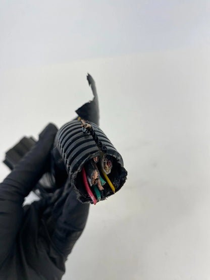 14 15 Nissan Rogue Select 2.5L L4 CVT AT ABS Anti Lock Brake Pump Connector Plug