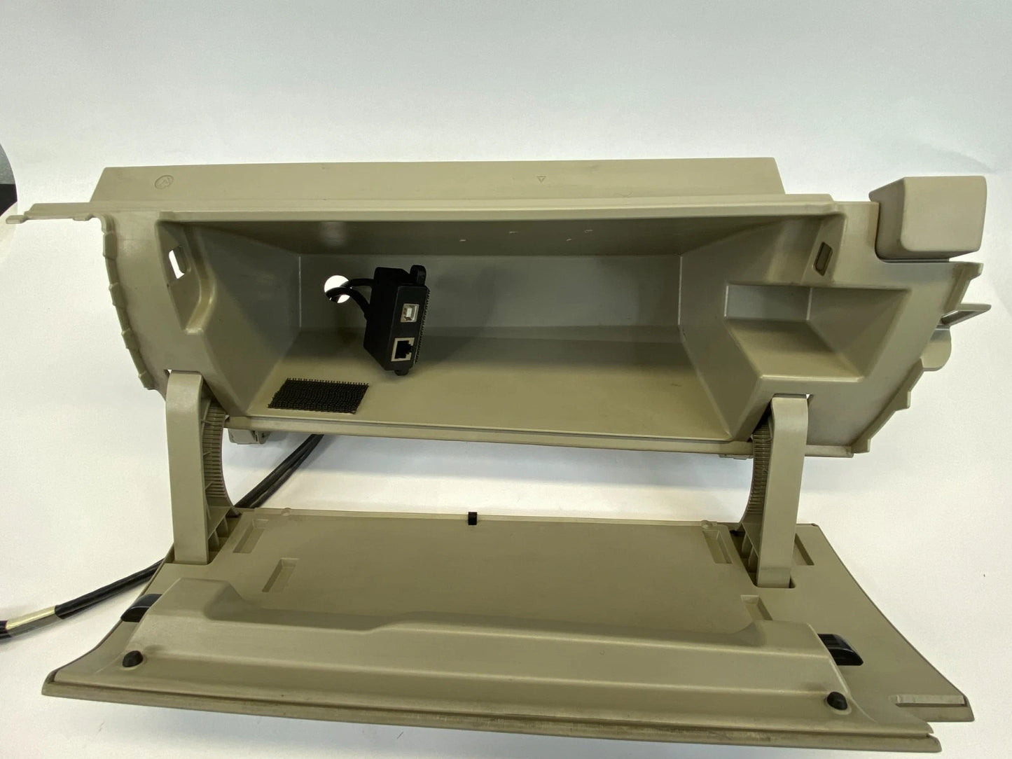 10-15 TOYOTA PRIUS UPPER GLOVE BOX STORAGE DASH COMPARTMENT 55511-47040 OEM