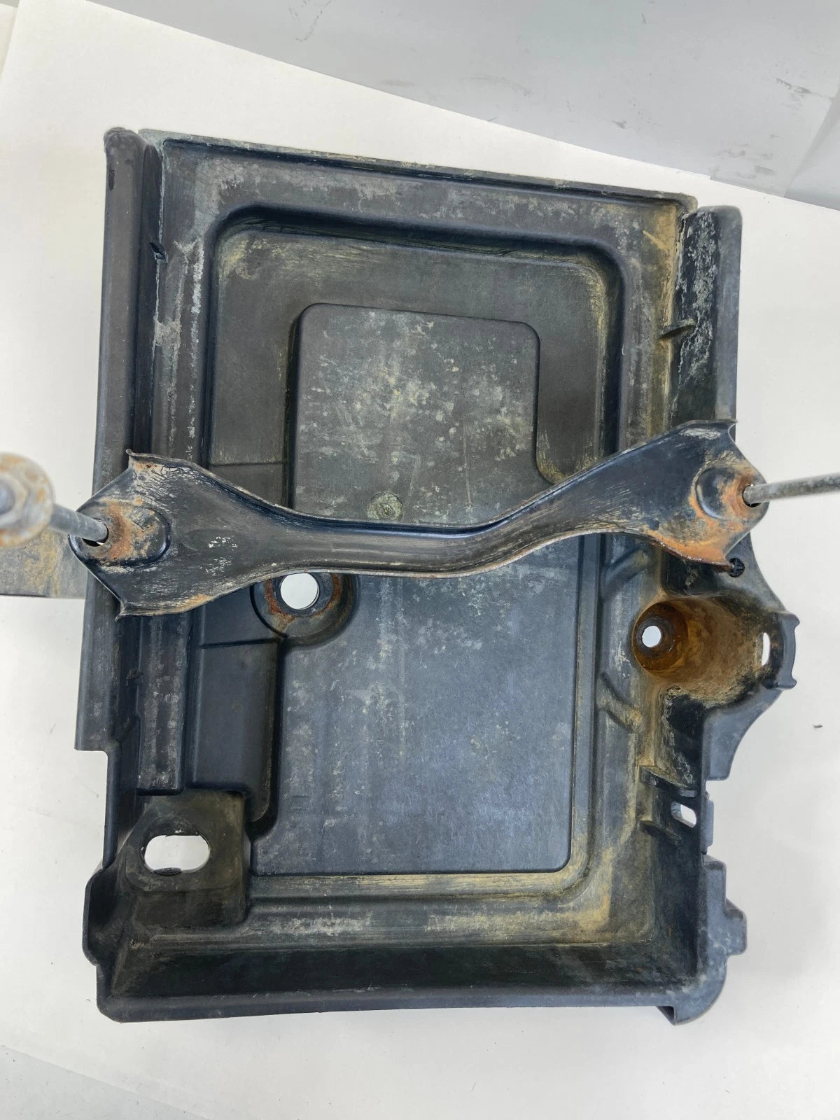 2011-2019 FORD EXPLORER 13-19 POLICE INTERCEPTOR UTILITY BATTERY HOLDER TRAY