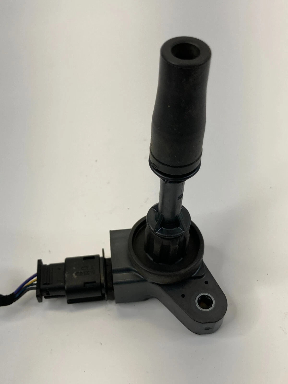 14-17 BUICK REGAL 2.0L L4 13-22 MALIBU ENGINE IGNITION COIL IGNITER 12654078 OEM