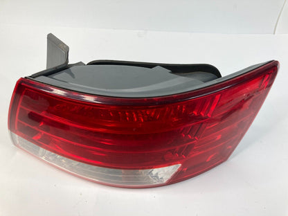 06-08 Hyundai Sonata Sedan Rear Right Passenger Side Tail Light Lamp Taillight