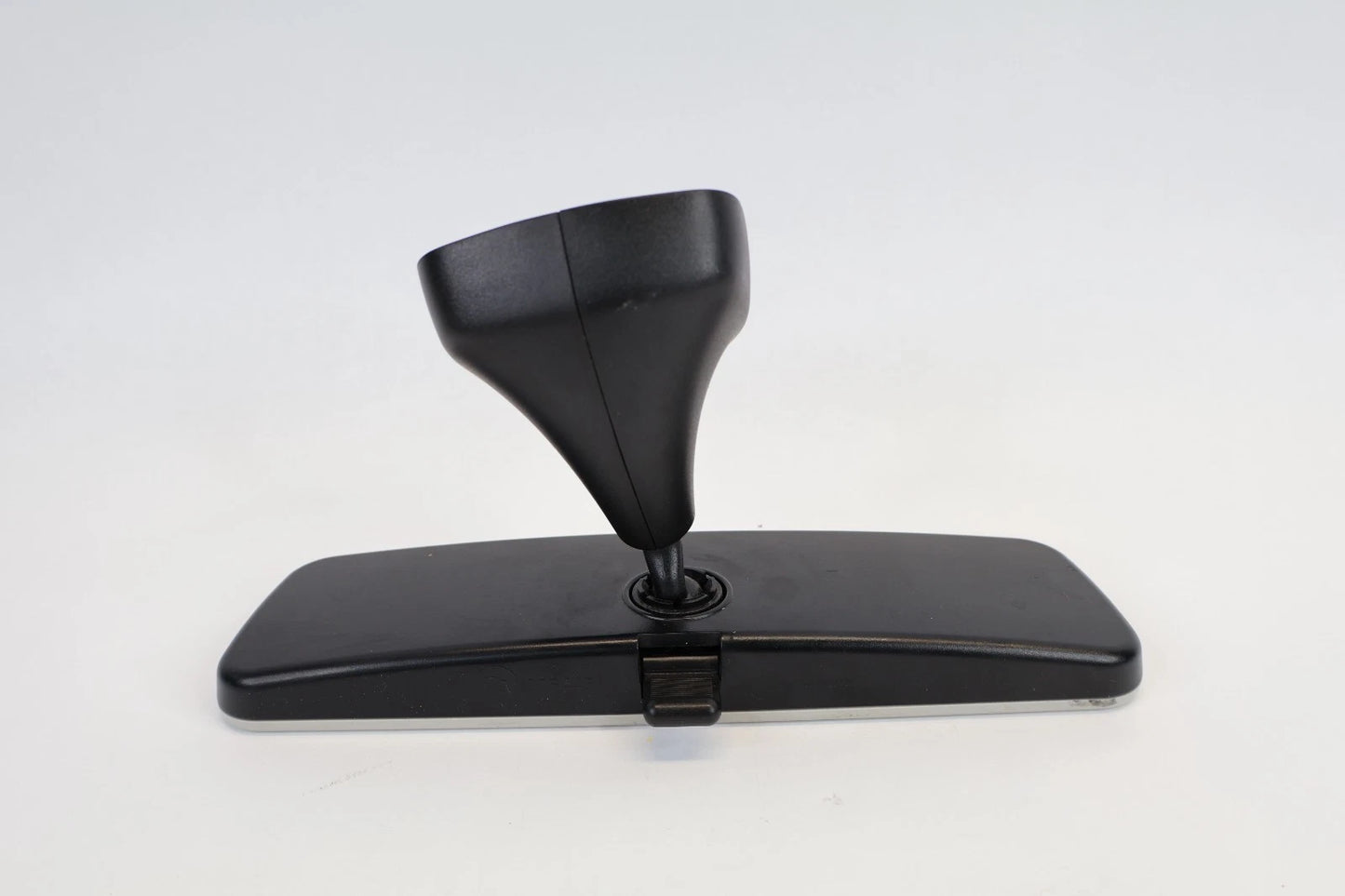 2012-2015 VOLKSWAGEN PASSAT INTERIOR REAR VIEW MIRROR MANUAL DIMMING ASSY OEM