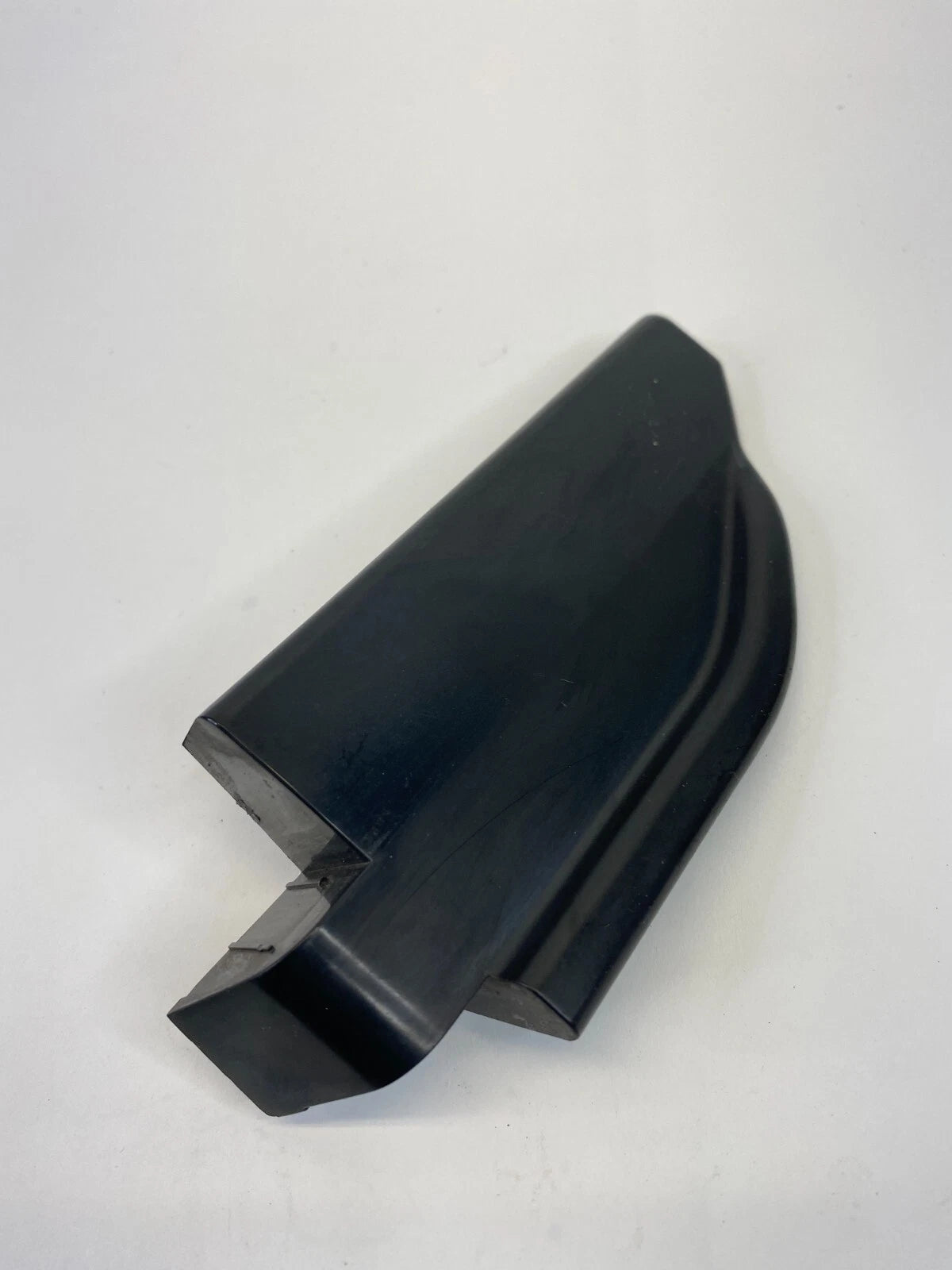 2000-2006 MAZDA MPV REAR LEFT DOOR SLIDING SIDE PROTECTOR RAIL COVER TRIM OEM