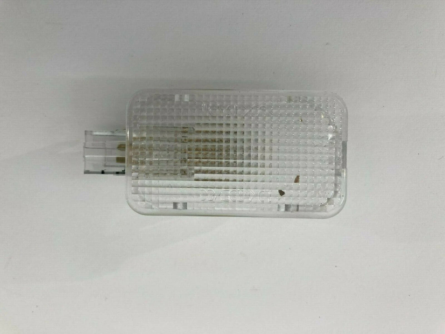 2010-2014 SUBARU OUTBACK FRONT PASSENGER SIDE DOOR COURTESY LAMP LIGHT OEM