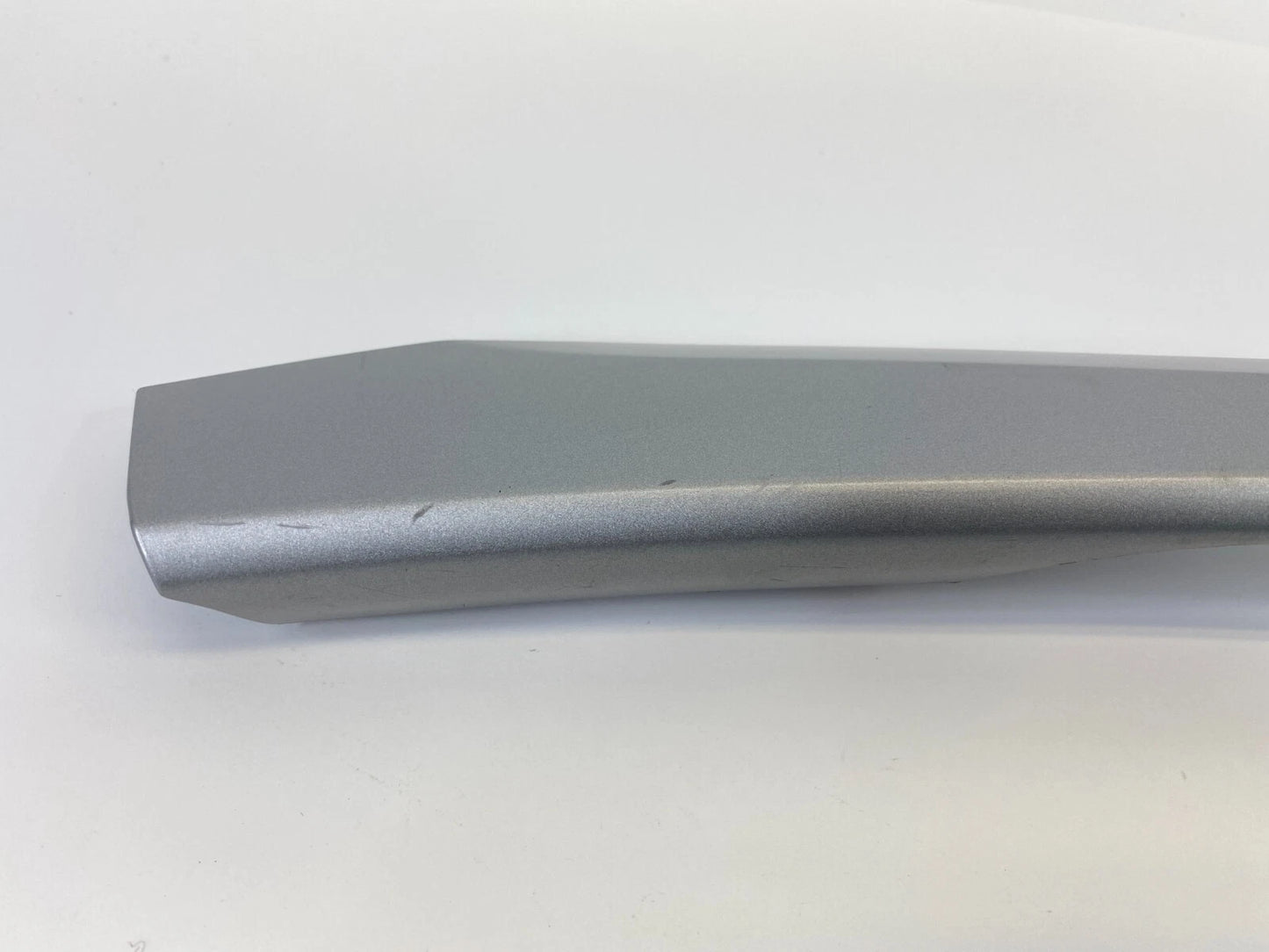 10 11 TOYOTA PRIUS REAR RIGHT INTERIOR DOOR PULL HANDLE TRIM COVER 74645-47010