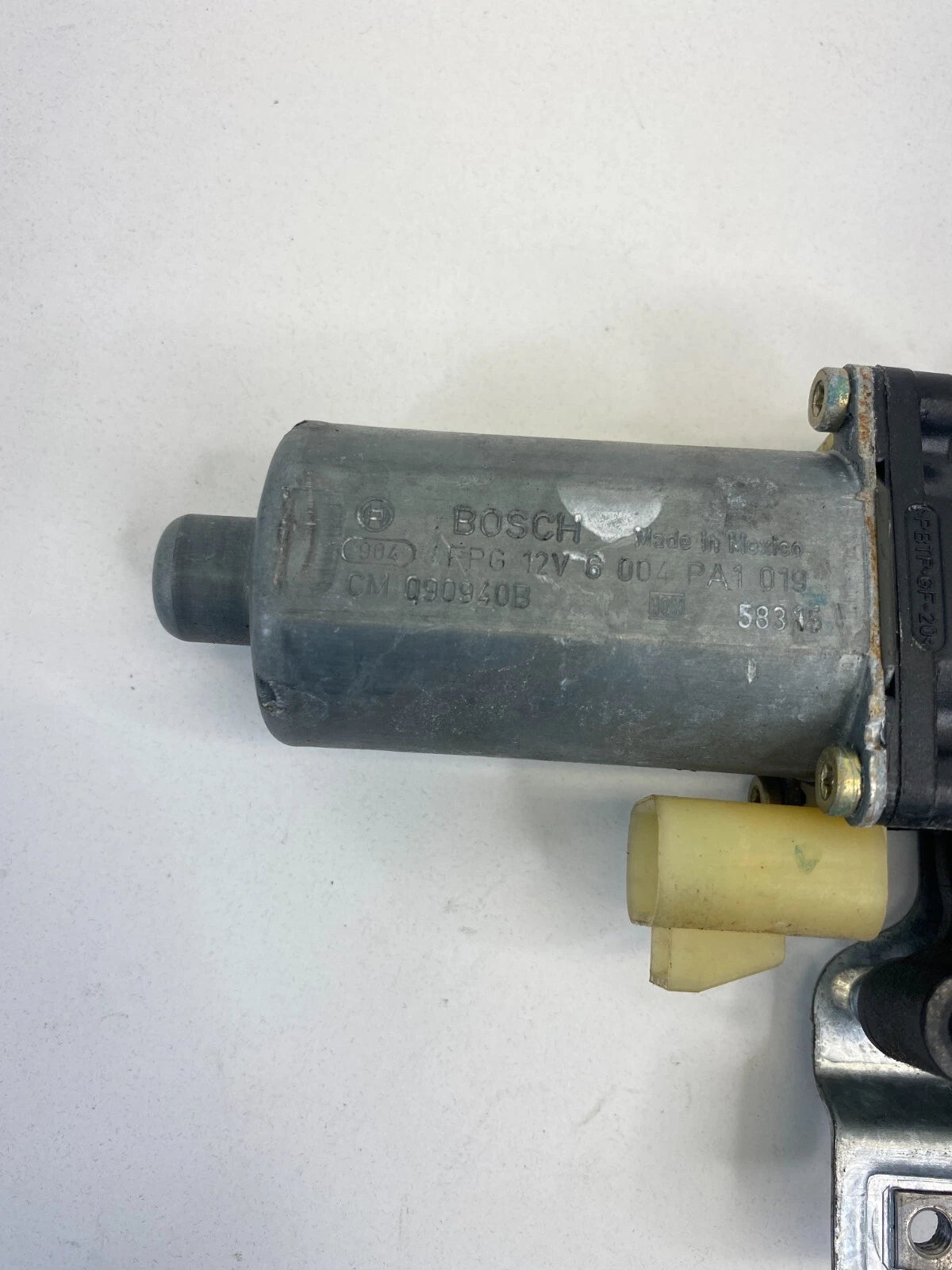 2002-2007 SATURN VUE REAR LEFT SIDE DOOR POWER WINDOW MOTOR 6004-PA1019 OEM
