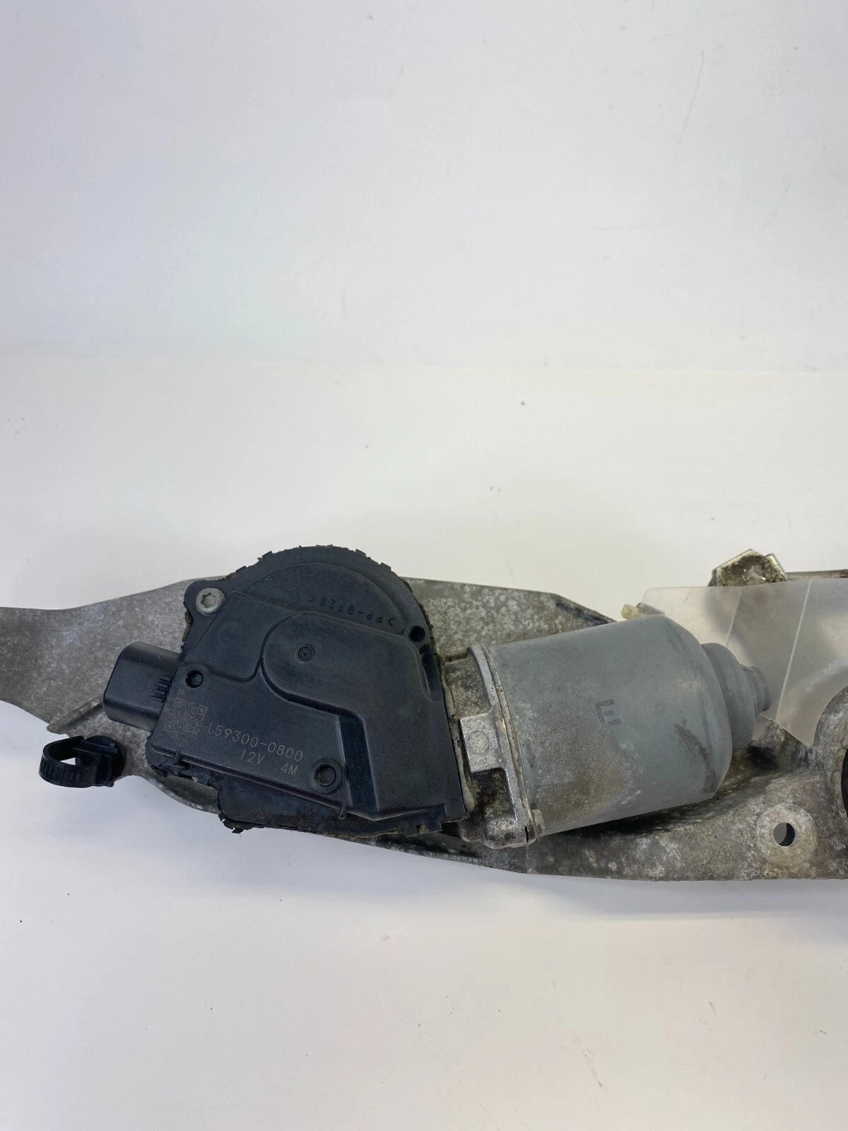 07-12 MAZDA CX-7 FRONT WINDSHIELD WIPER MOTOR LINKAGE ASSEMBLY OEM 159300-0800